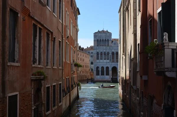 Canal — Venise (Italie)