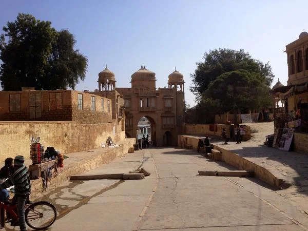 Gadi Sagar Tank