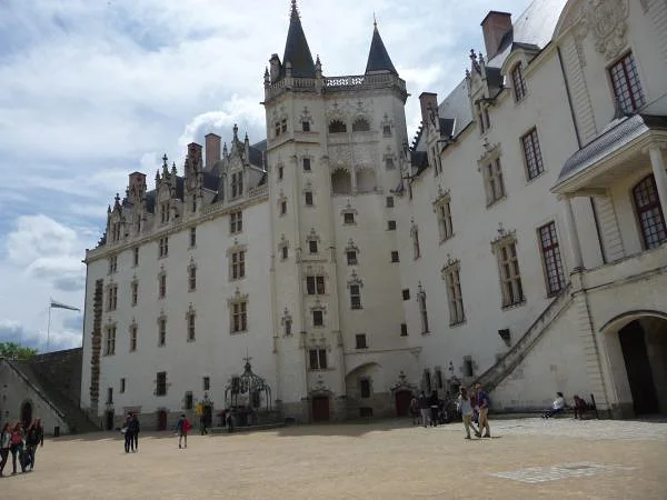 Cour intérieure — Château des ducs de Bretagne (France)