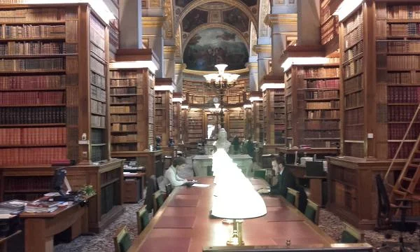 La bibliothèque — Paris (France)