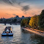 Croisières en Bateaux-Mouches à Paris