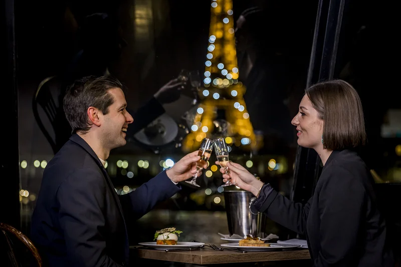 Dîner Croisière Paris Seine — Croisière Dîner Paris Seine (France)