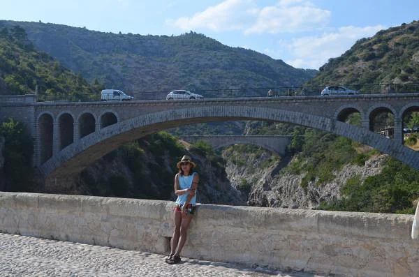 Sur le pont du diable — Pont du Diable de Saint-Jean-de-Fos (France)