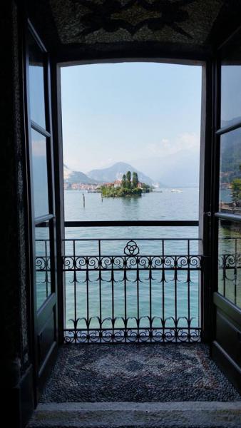 #20 Palazzo Borromeo