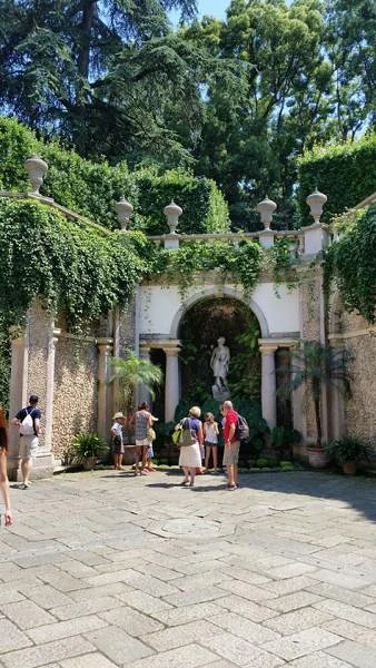 Un incontournable du lac Majeur — Jardin botanique de l'Isola Bella (Italie)