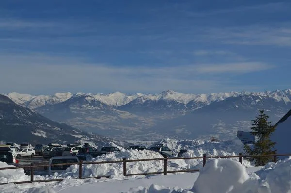 Panorama depuis Réallon Panorama depuis Réallon — Réallon (France)