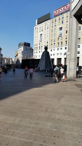 place — Milan (Italie)