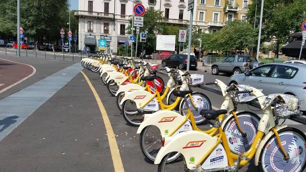 véloslibres — Milan (Italie)