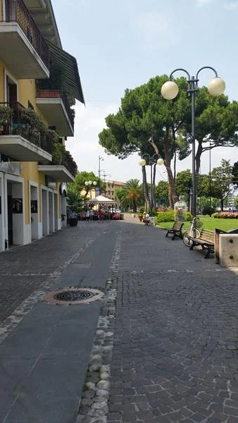bord du lac — Desenzano del Garda (Italie)