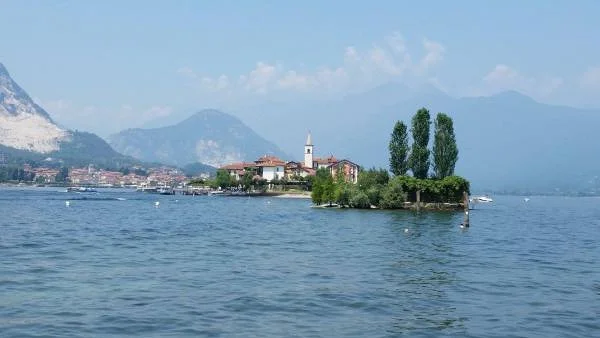 vue d'isola pescatori — Verbania (Italie)