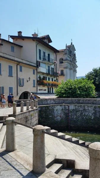 vue depuis le mini port — Verbania (Italie)