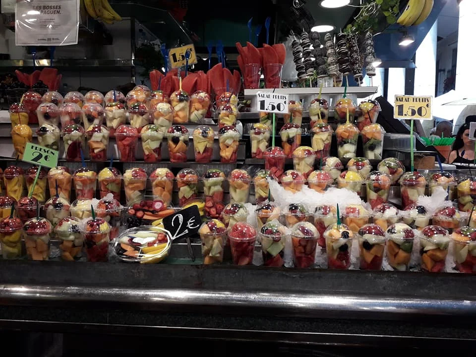des fruits frais des fruits frais — Marché de la Boquería (Espagne)