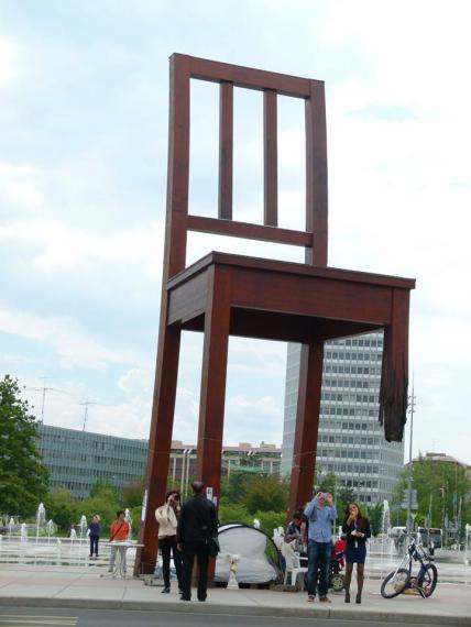 Chaise cassée