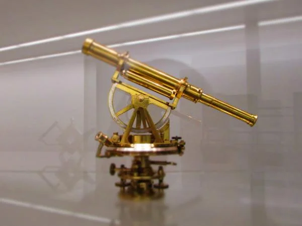 24 — Design Museum - Neue Sammlung (Allemagne)