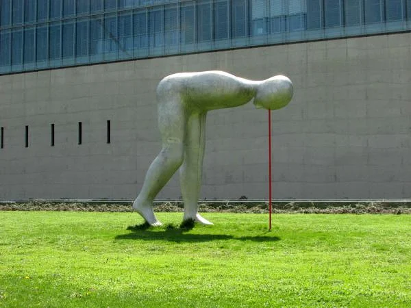 2 2 — Design Museum - Neue Sammlung (Allemagne)