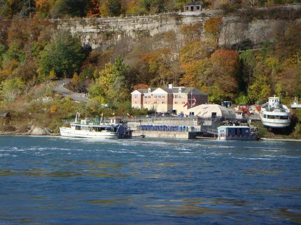 bâteaux — Niagara Falls State Park (Etats-Unis)