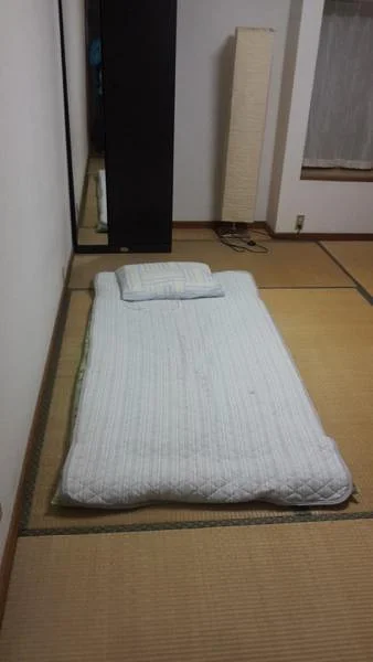 mon lit futon ! — Fukuoka (Japon)