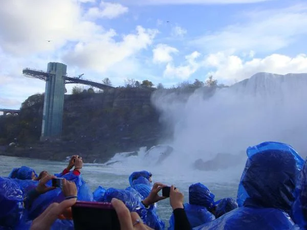 chutes du niagara de jour chutes du niagara de jour — Niagara Falls State Park (Etats-Unis)