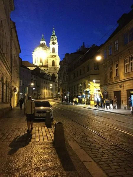 Rue de nuit — Prague (République Tchèque)