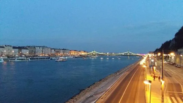 Vue sur le danube — Budapest (Hongrie)