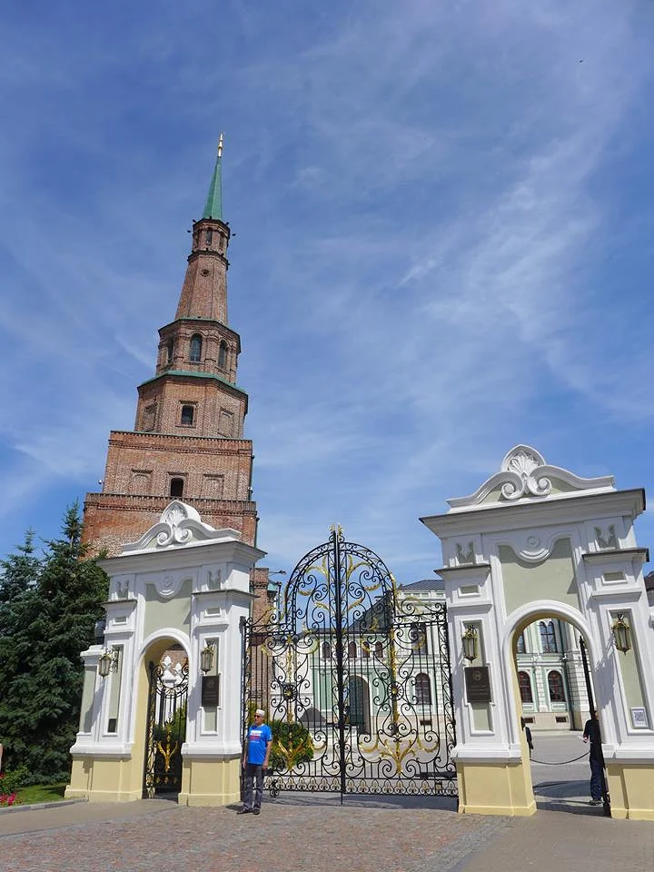 la tour Söyembikä la tour Söyembikä — Kremlin de Kazan (Russie)
